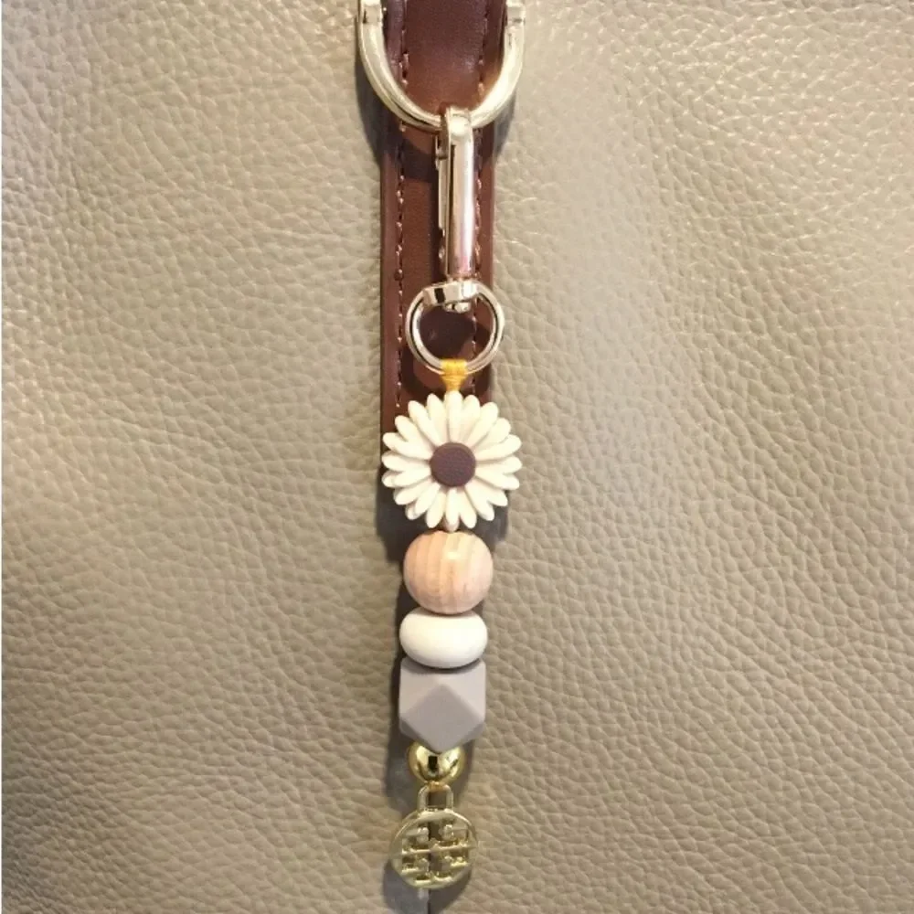 TORY BURCH LOGO CHARM KEYCHAIN OR BAG CHARM